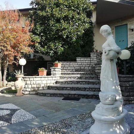 B&B Boutique Villa Terry Medolago Bagian luar foto