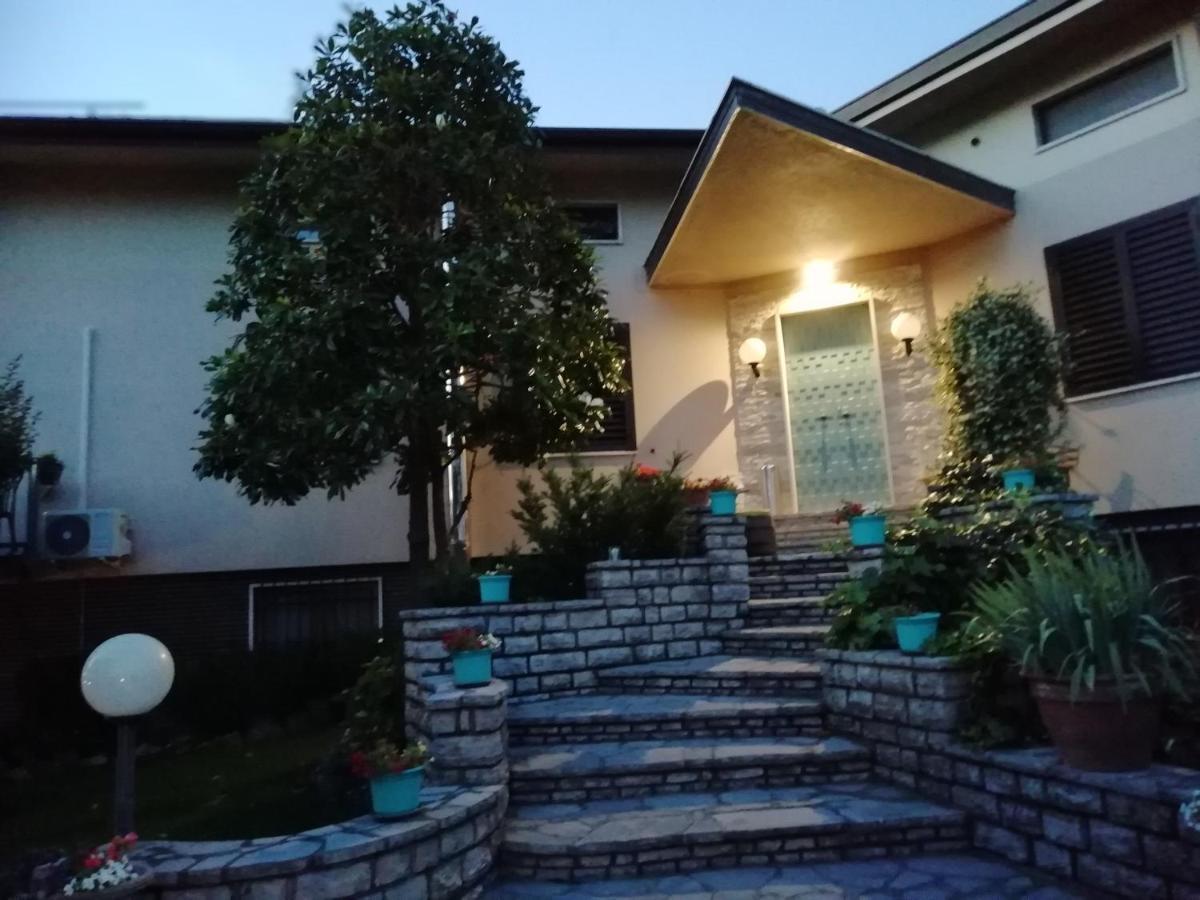 B&B Boutique Villa Terry Medolago Bagian luar foto