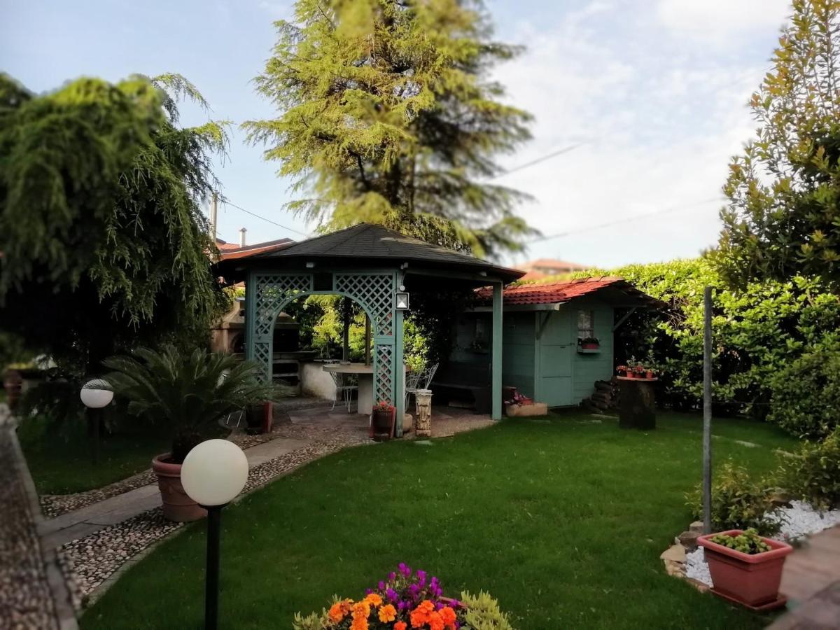 B&B Boutique Villa Terry Medolago Bagian luar foto